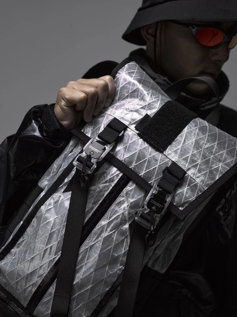 FOXBAT Tsunami Tactical Cyclin - огляд і ціна Cycling Commuter Backpack Laptop